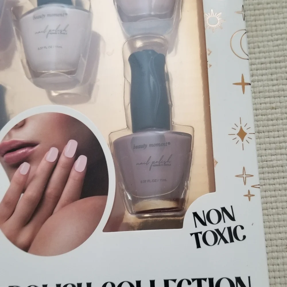 Beauty Moment 5 pcs Non-Toxic Nail Polish Collection